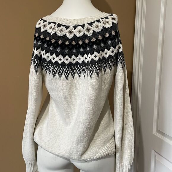 Old Navy Knitted Sweater / crewneck - Picture 4 of 5